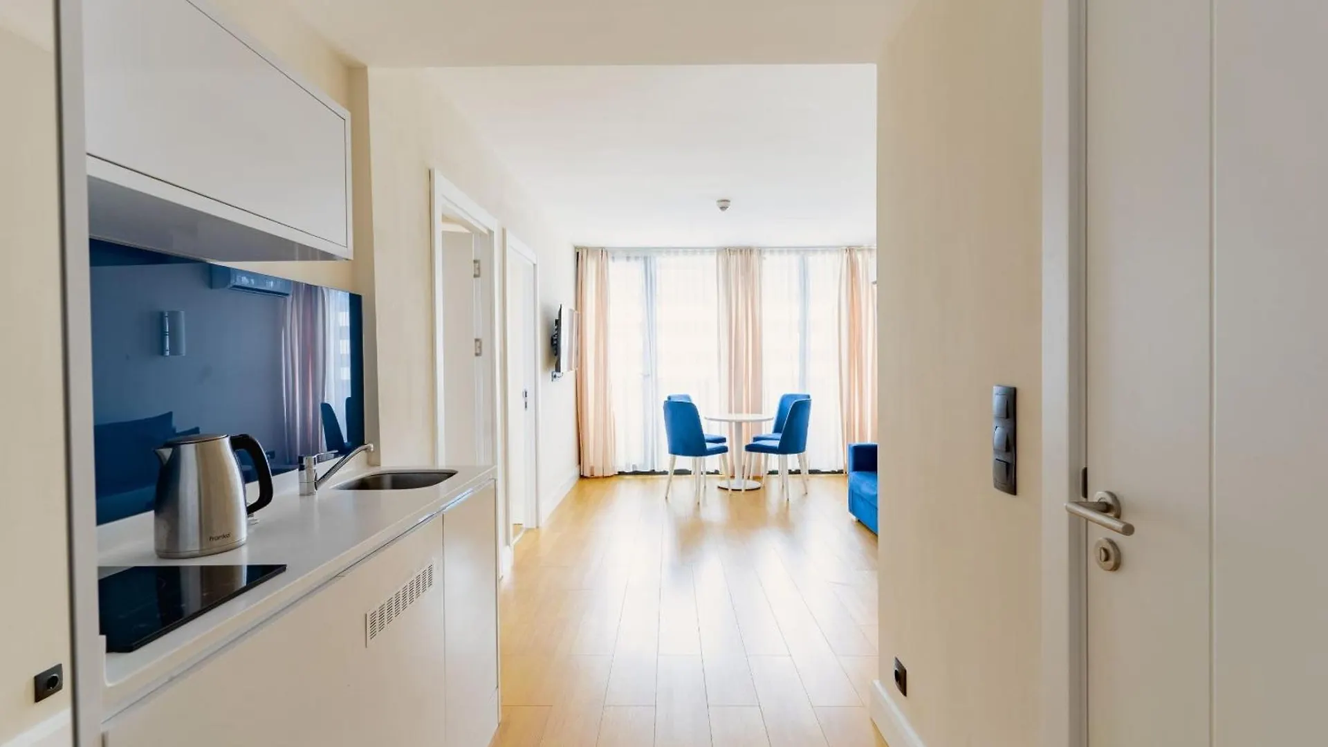 Elite Class Sea View Aparthotel In Orbi City Batumi Guest house
