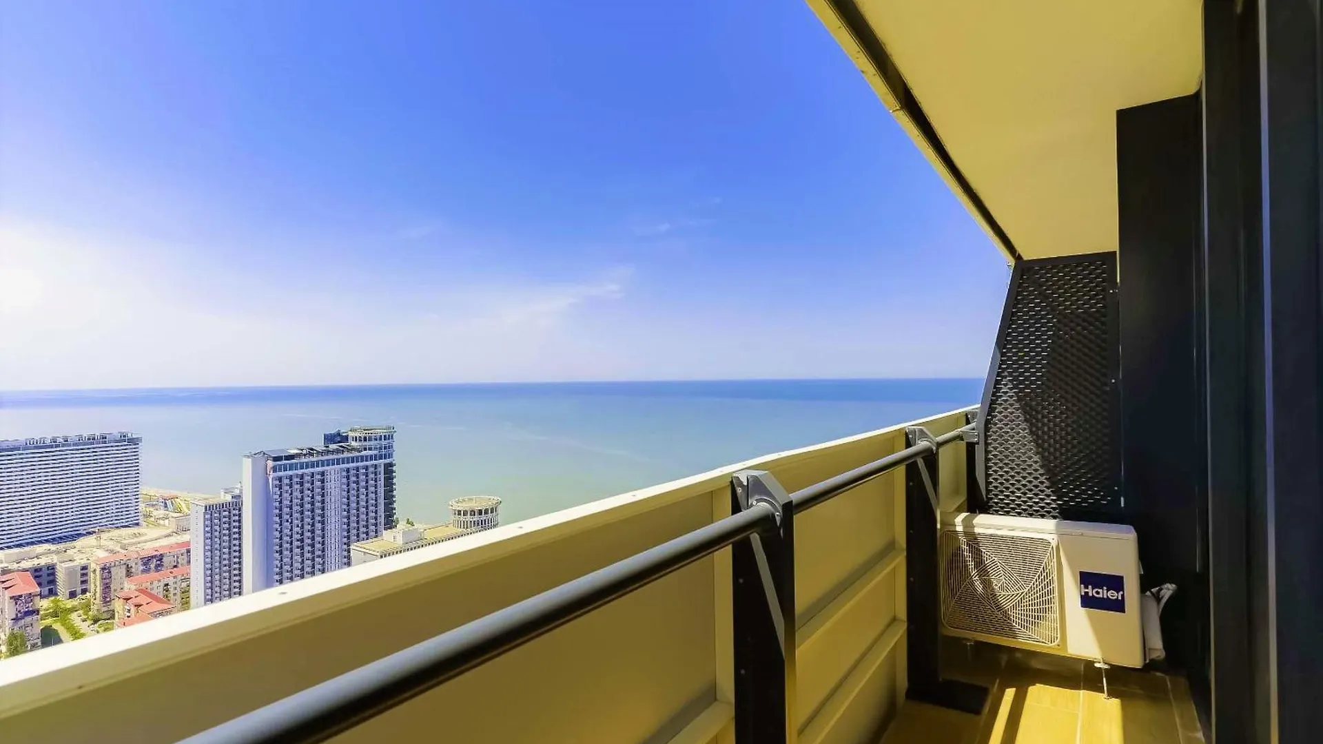 Guest house Elite Class Sea View Aparthotel In Orbi City Batumi