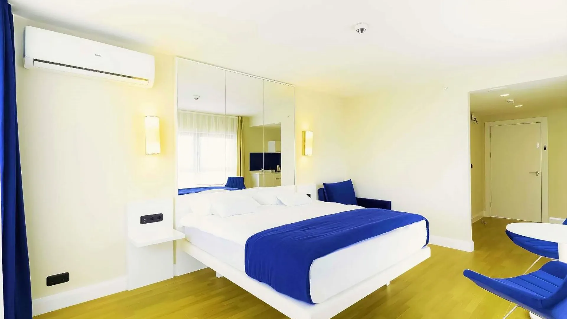 Elite Class Sea View Aparthotel In Orbi City Batumi Guest house