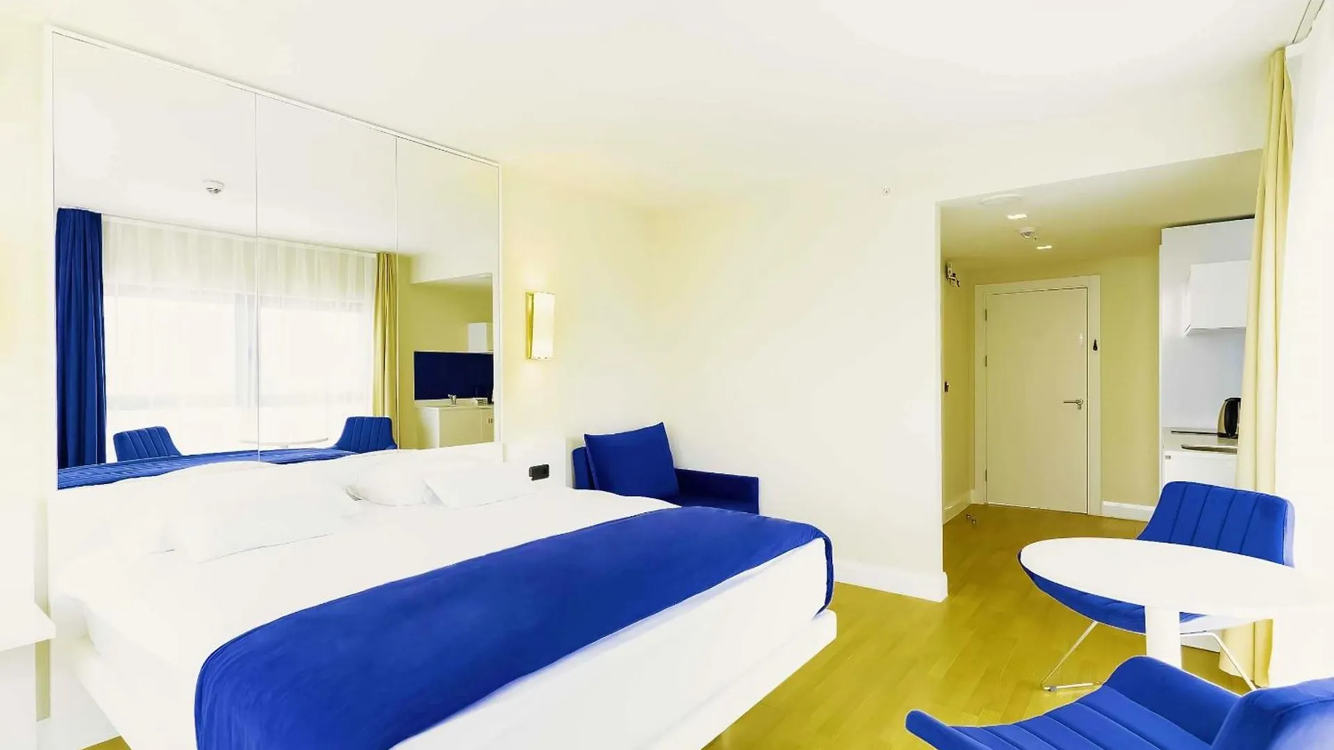 Elite Class Sea View Aparthotel In Orbi City Batumi 0*,  Georgia